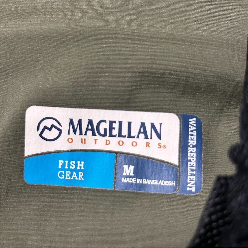 Magellan Men’s M Fish Gear Water Repellent Cargo Pants Shorts Gorpcore Outdoor - Picture 6 of 11